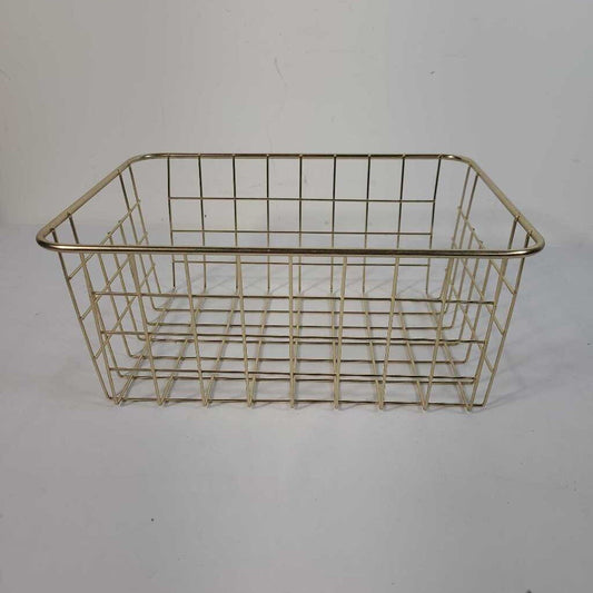 GOLD WIRE BASKET