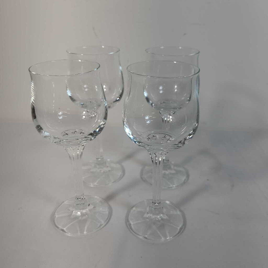 S/4 CRYSTAL WINE GLASSES