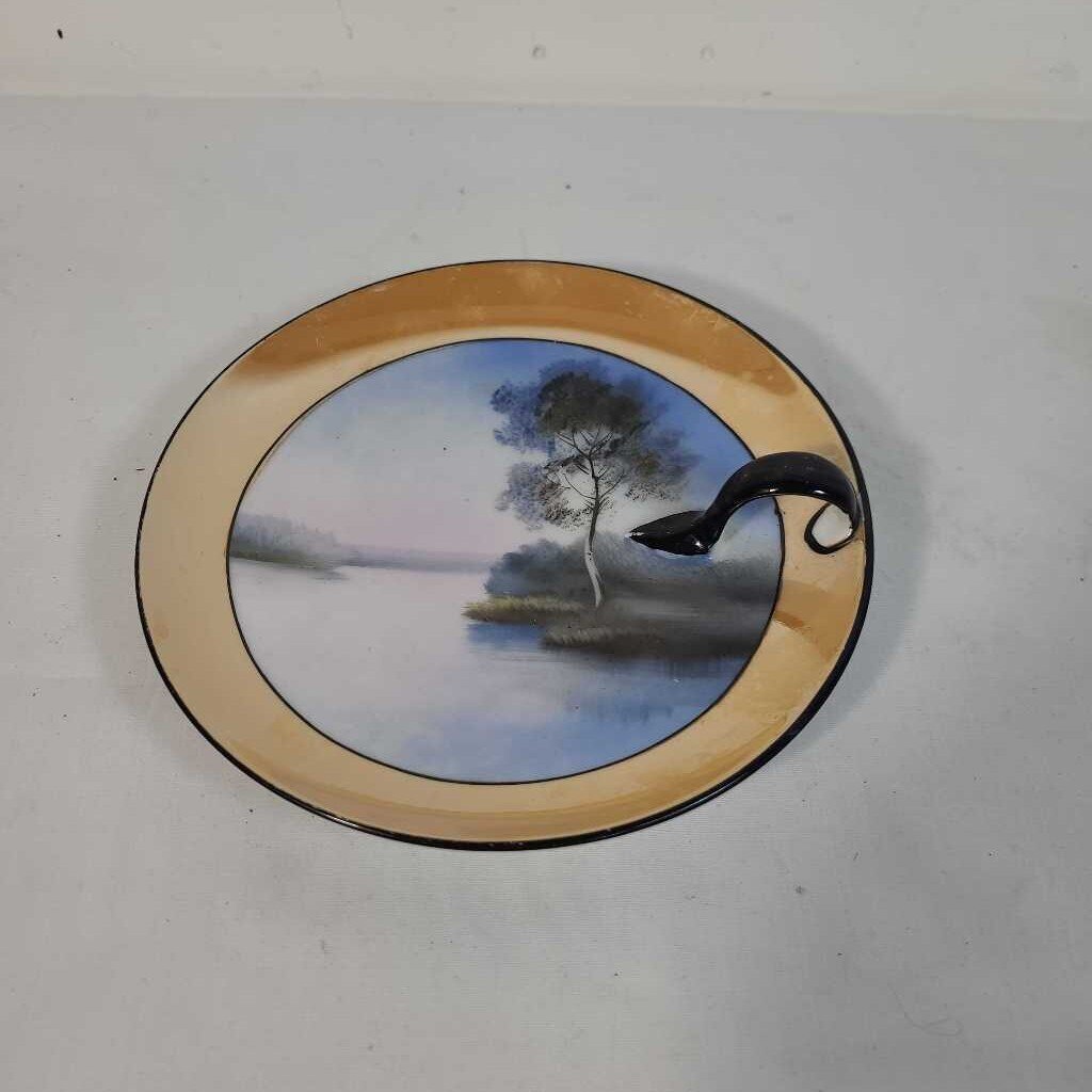 NORITAKE CURVED HANDLE TRINKET DISH