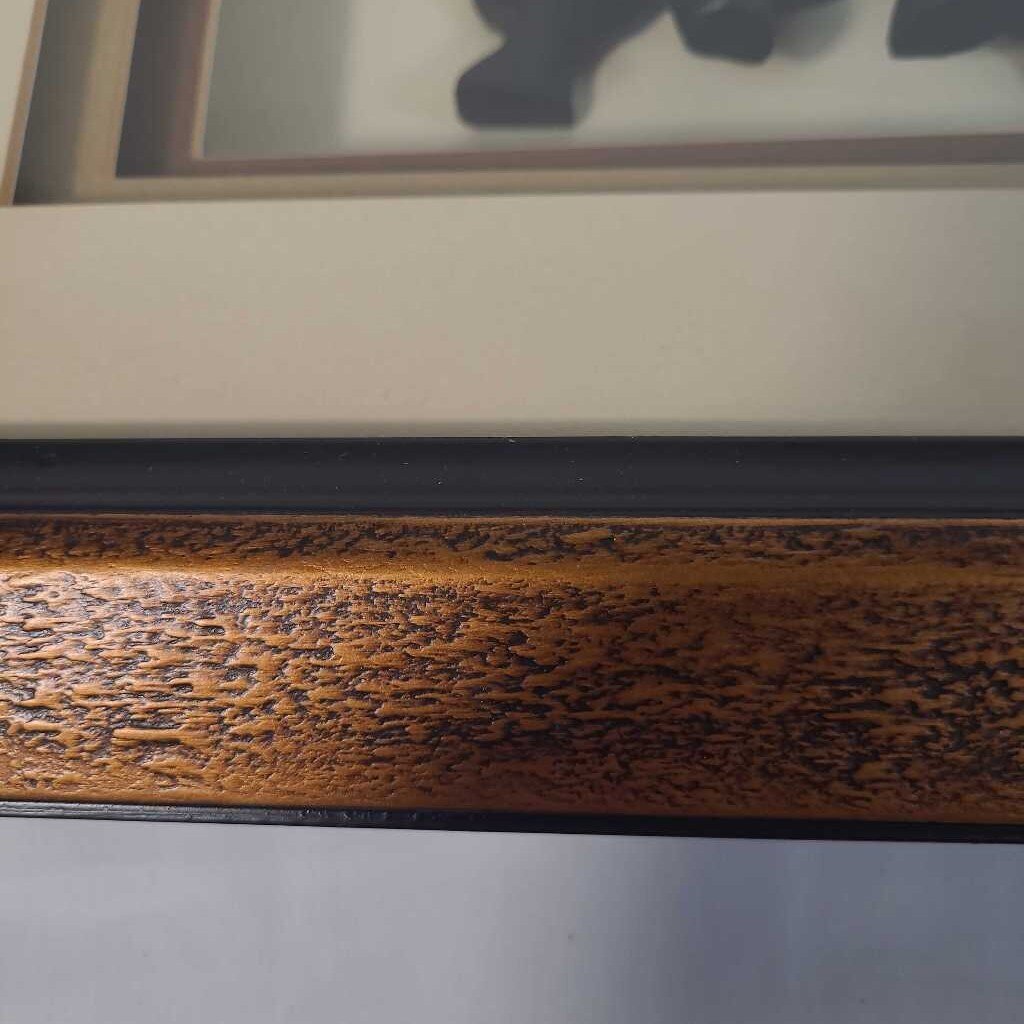 ELEPHANT SHADOW BOX