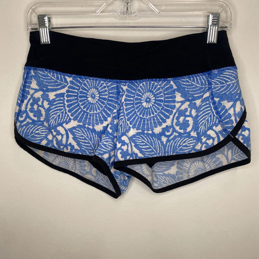 LULULEMON - BLUE/WHITE/BLACK FLORAL ATHLETIC SHORTS