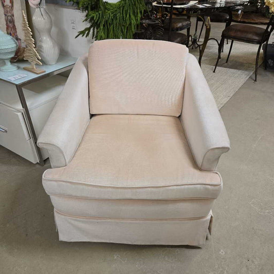 PINK VELVET CHAIR