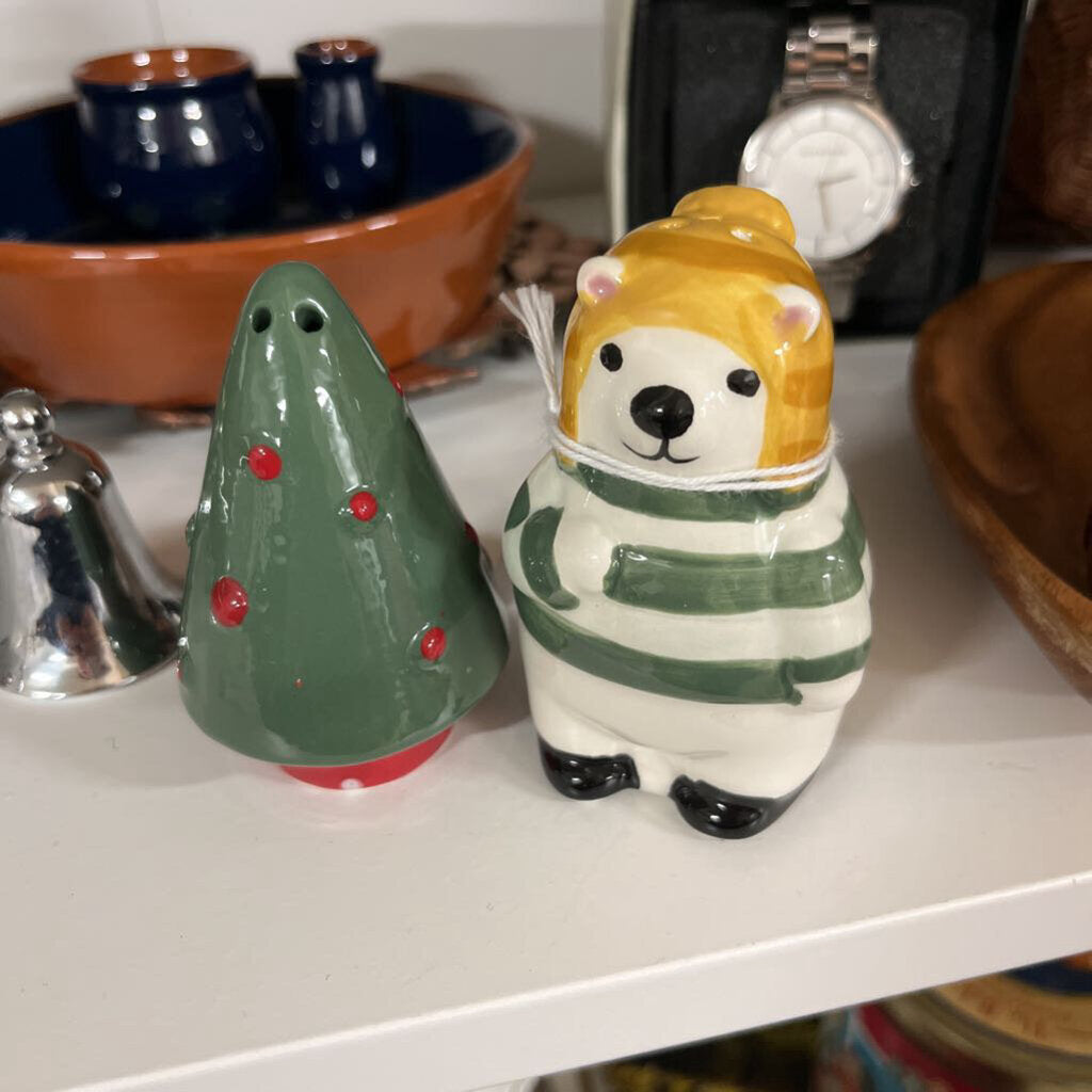 Polar bear/Xmas tree Salt and Pepper