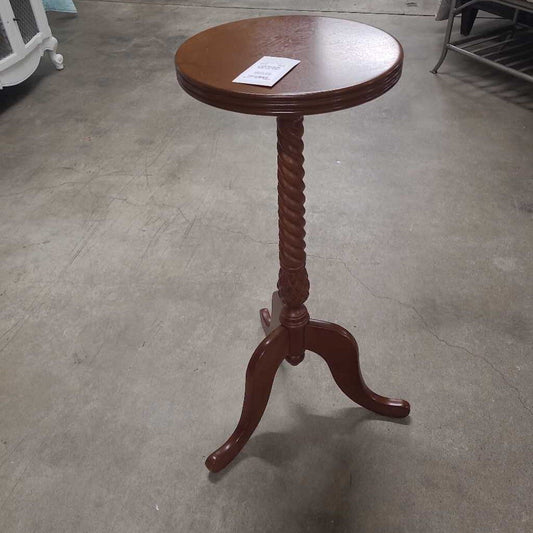 TWISTED BASE PLANT STAND