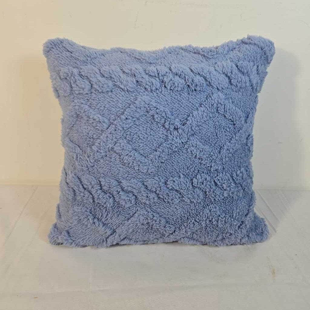 PERIWINKLE PILLOW