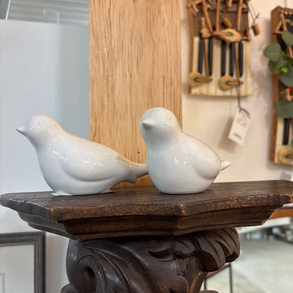 White Ceramic Birds (Set of 2)