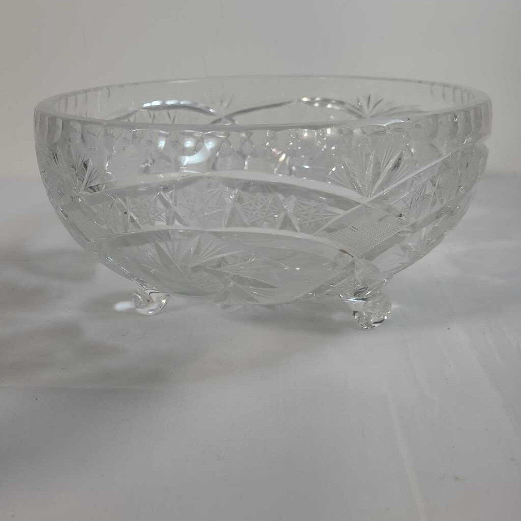 FOOTED PINWHEEL BOWL