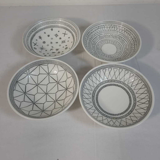 S/4 ROYAL DOULTON E.D. GREY LINED BOWLS D:5.5"
