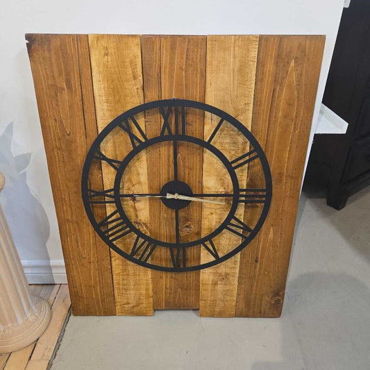 NEWLY MADE WOOD SLAT CLOCK