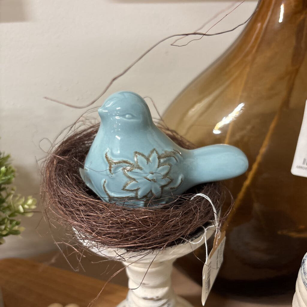 Small Nest