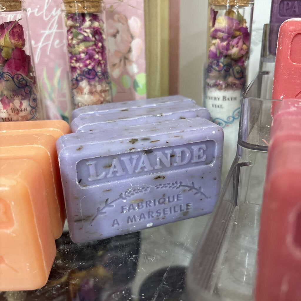 Lavender flowers - French soap with organic shea butter