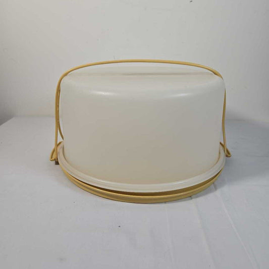 TUPPERWARE HARVEST GOLD CAKE CARRIER