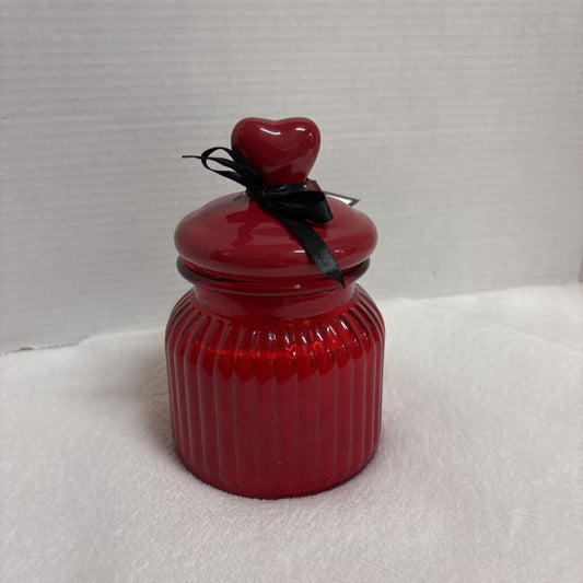 20oz Valentines Heart Vessal Candle