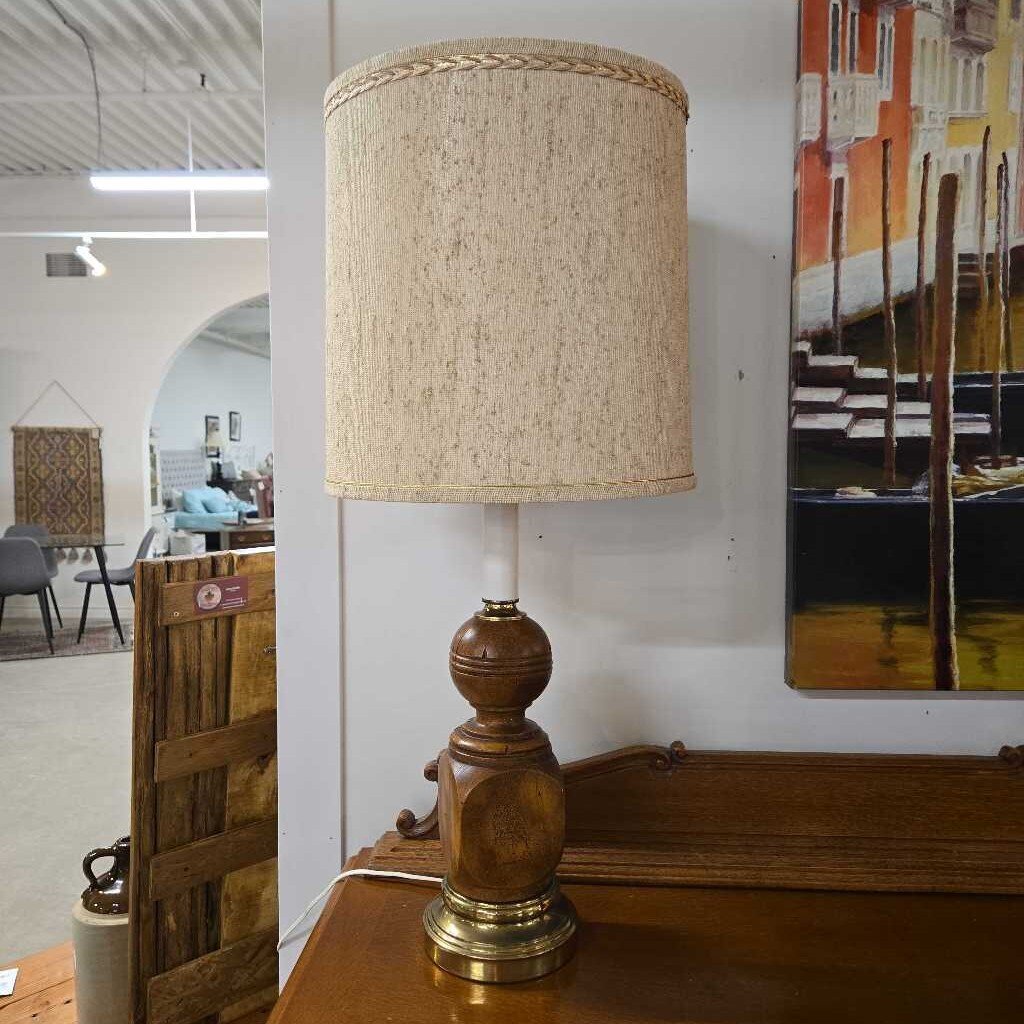 MCM FRENCH COUNTRY TURNED WOOD TABLE LAMP