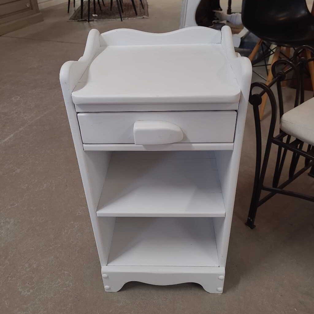 WHITE NIGHTSTAND