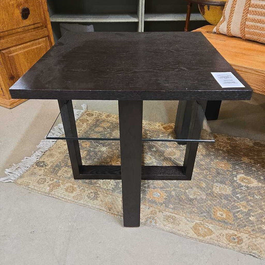 ENDTABLE W/GLASS SHELF