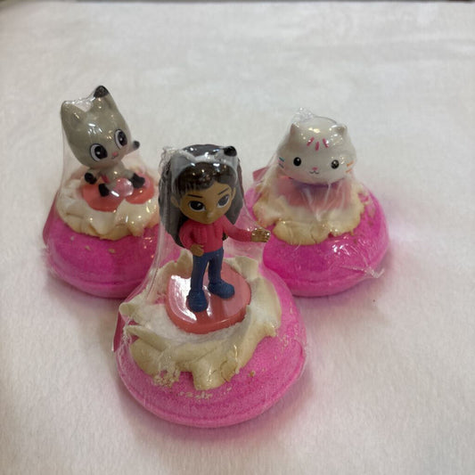 DOLLHOUSE DONUTS