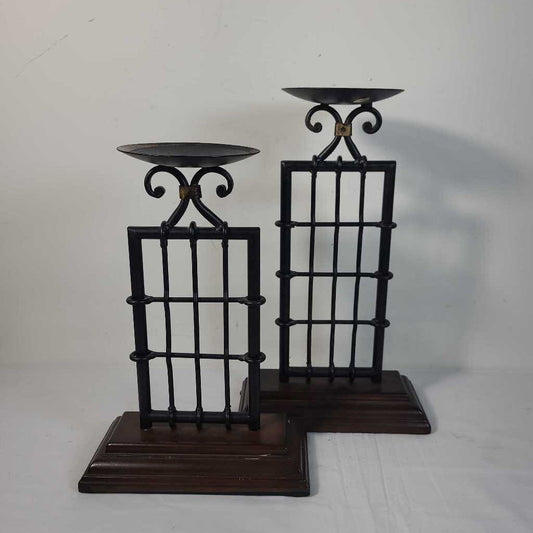 PR WOVEN METAL WOODEN BASE CANDLE HOLDERS