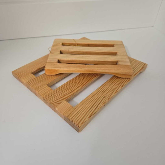 pair of trivets