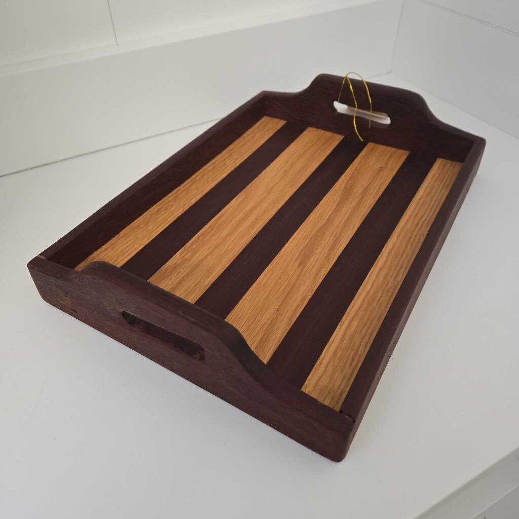 Serving tray