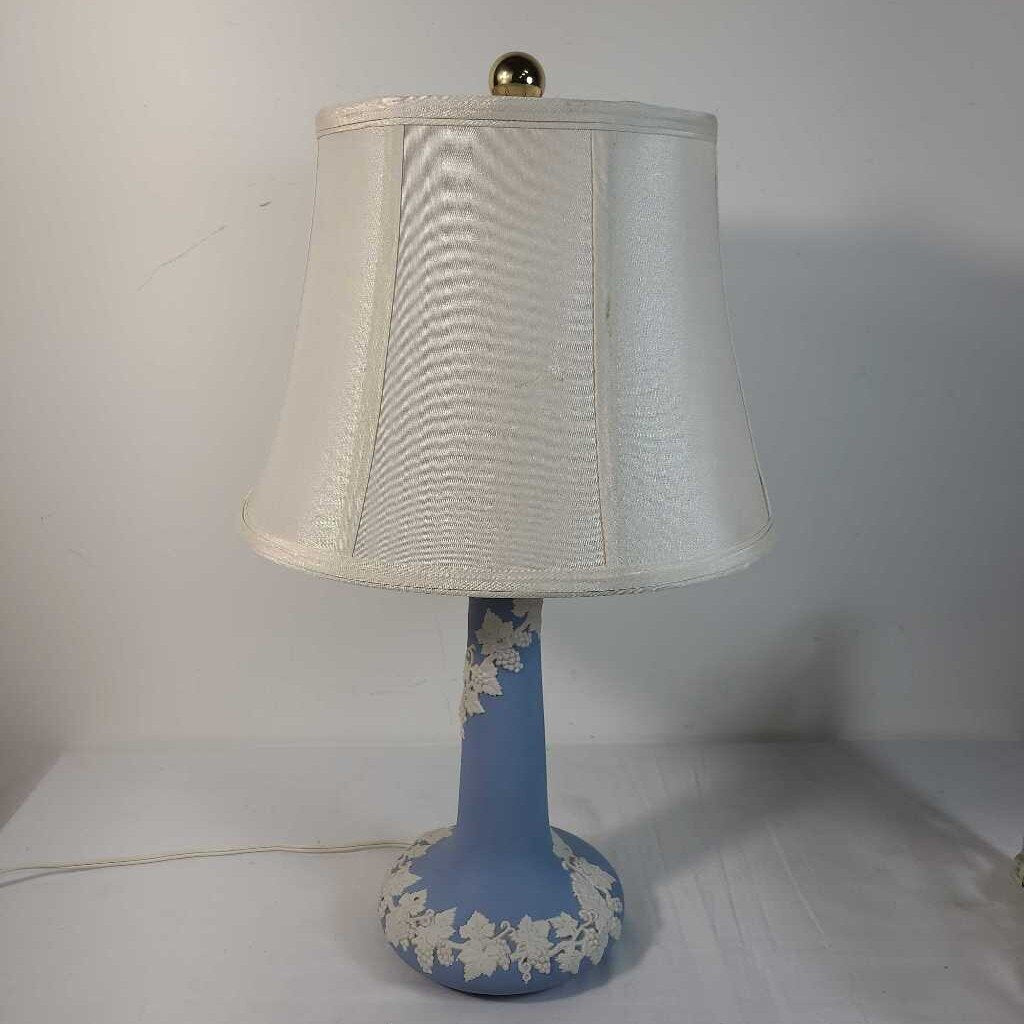 ANTIQUE ECANADA POTTERY JASPERWARE EMERY LAMP