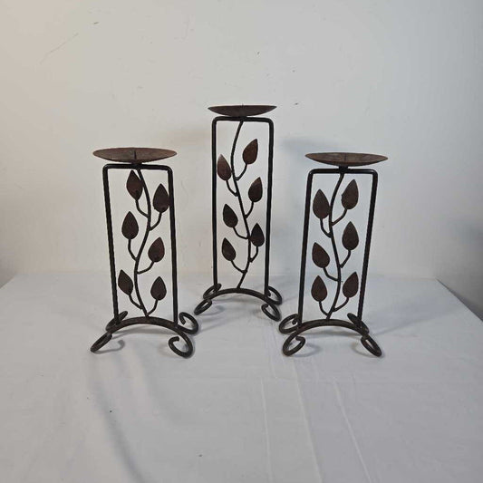 S/3 RUSTIC CANDLE HOLDERS