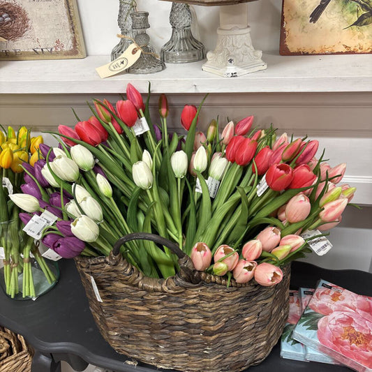 16" Fresh Touch Dynasty Pink Tulip Bundle