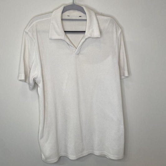 MEN'S WHITE COLLARED SHORT SLEEVE TOP