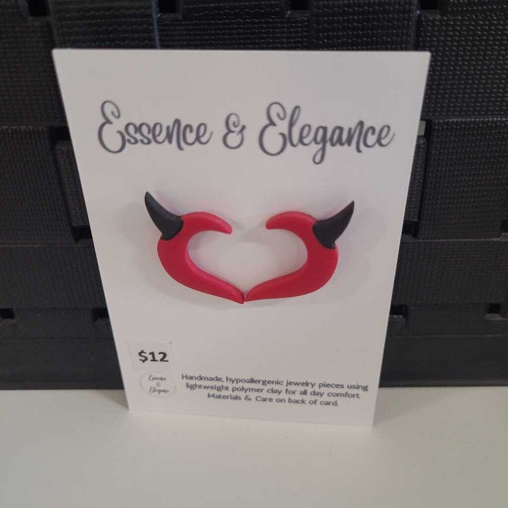 SPLIT DEVIL HEARTS - STUDS