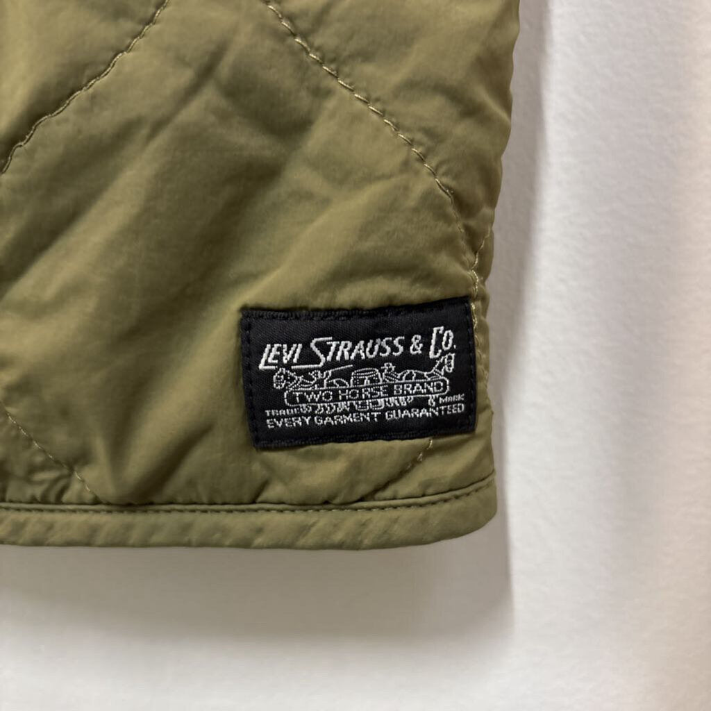 GREEN LEVI VEST
