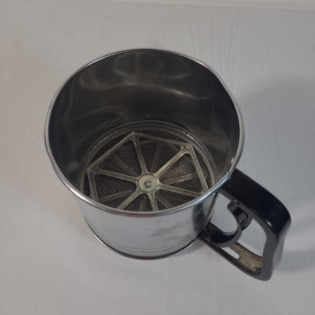 VTG TRIPLE SCREEN SIFTER