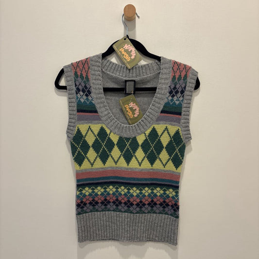 KITCHEN ORANGE - ARGYLE SLEEVELESS VEST
