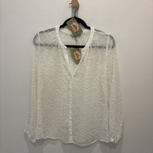 BANANA REPUBLIC - CREAM BUTTON UP BLOUSE