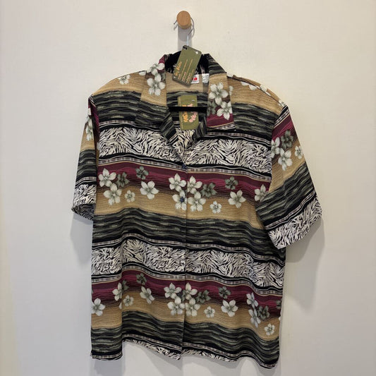 ALIA - BROWN SHORT SLEEVE TROPICAL BUTTON UP SHIRT