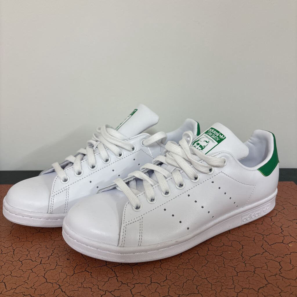 NWT ADIDAS STAN SMITH SNEAKERS