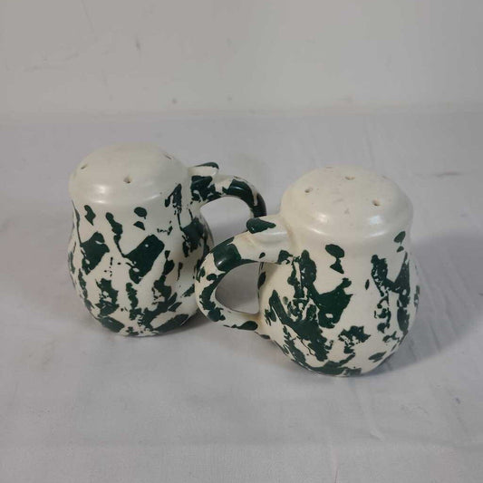 EARTHENWARE SALT & PEPPER