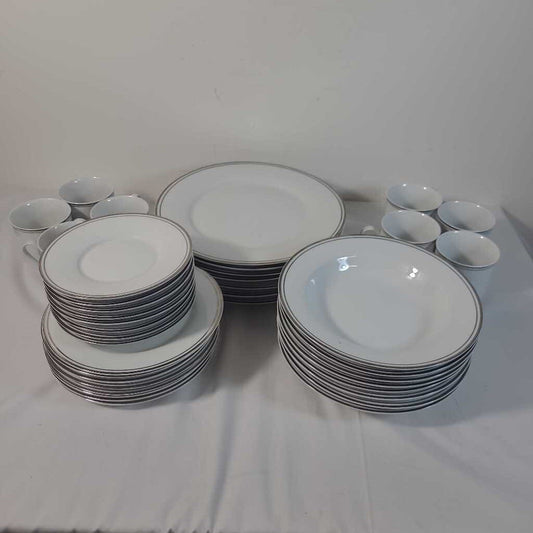 S/39 SILVER RIMMED DISHES