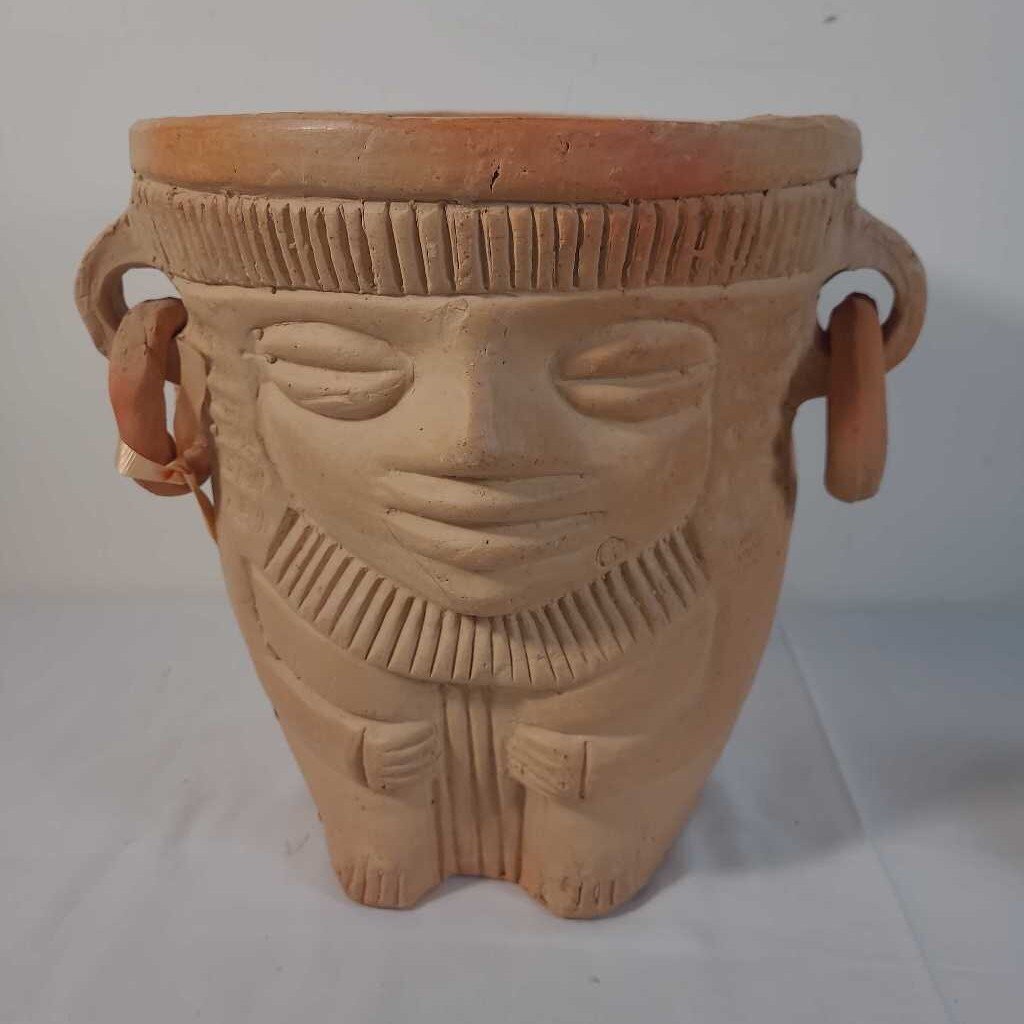 AZTEC TERRA COTTA PLANTER