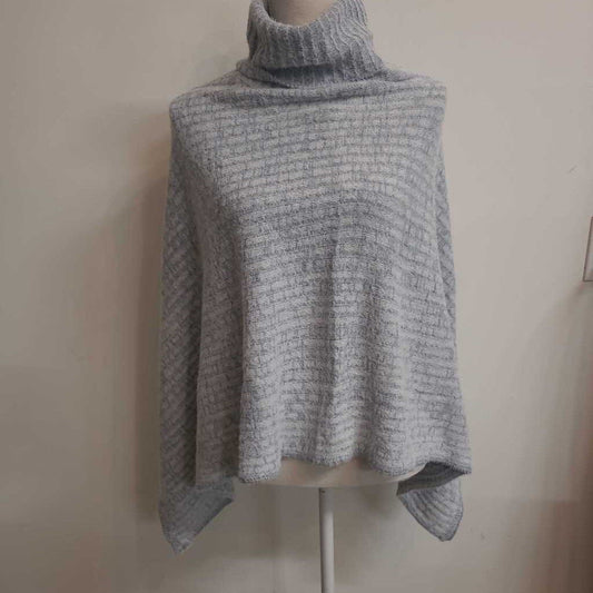LIGHT BLUE PONCHO SWEAT ER