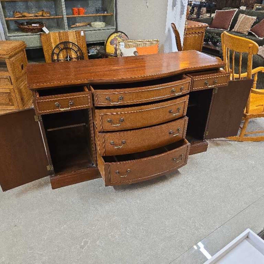 MIDDLESEX FURNITURE CO BUFFET