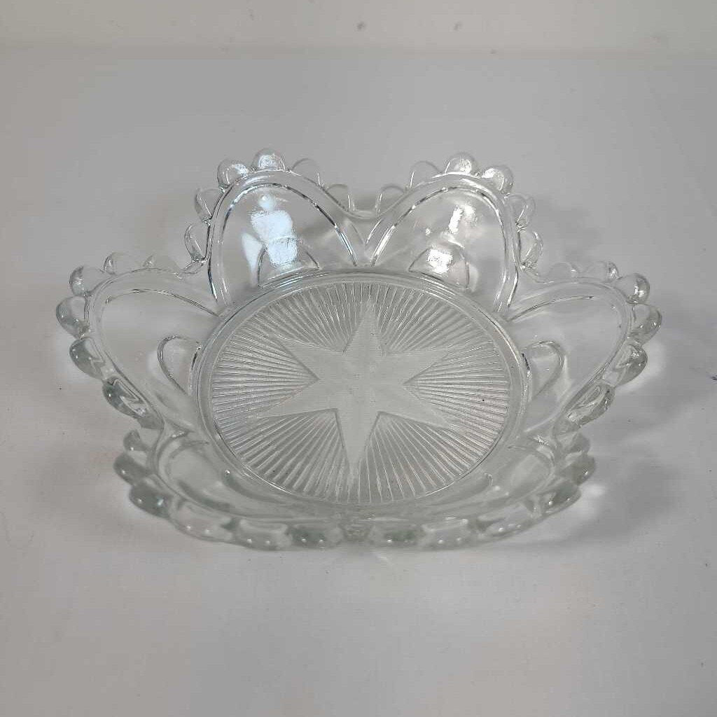 SCALLOPED EDGE CLEAR GLASS STAR BOWL