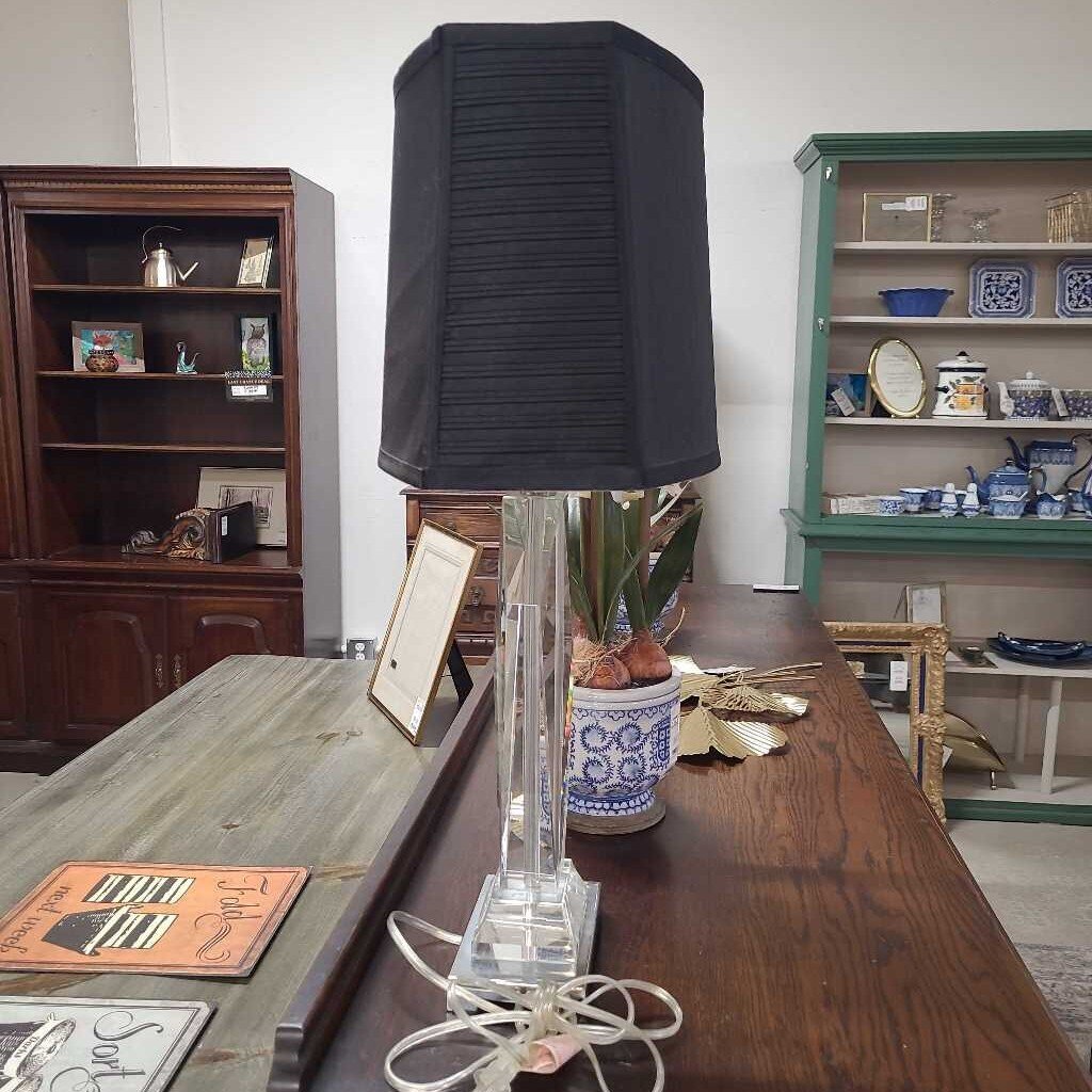 GLASS BASE TABLE LAMP W/ BLACK SHADE