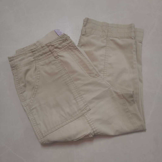 BEIGE CARGO CAPRI'S