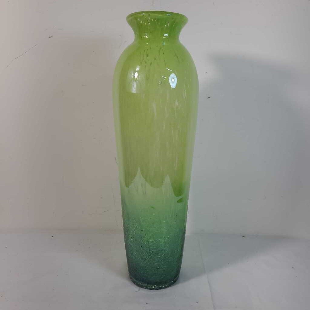 GREEN BLOWN GLASS VASE