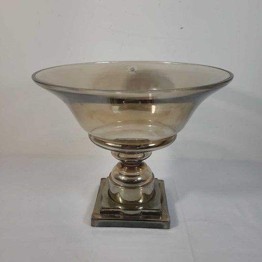BOWRING AMBER GLASS BOWL ON STAND