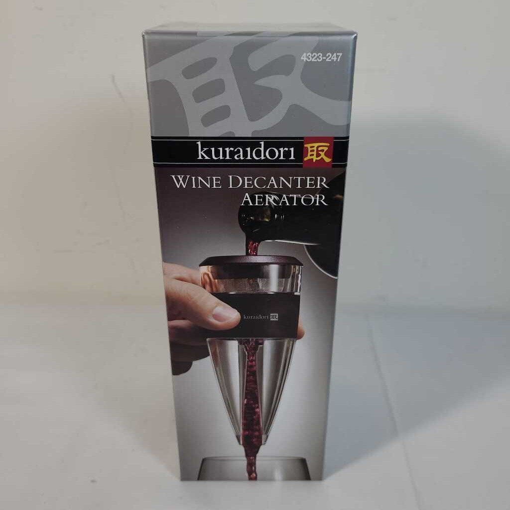 WINE DECANTER AERATOR