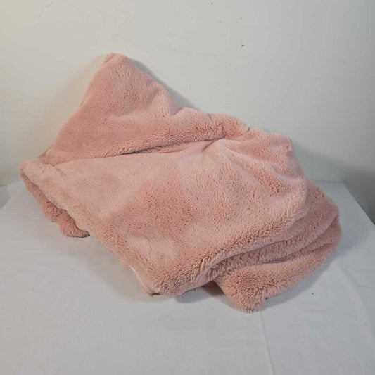 FUZZY PINK BLANKET