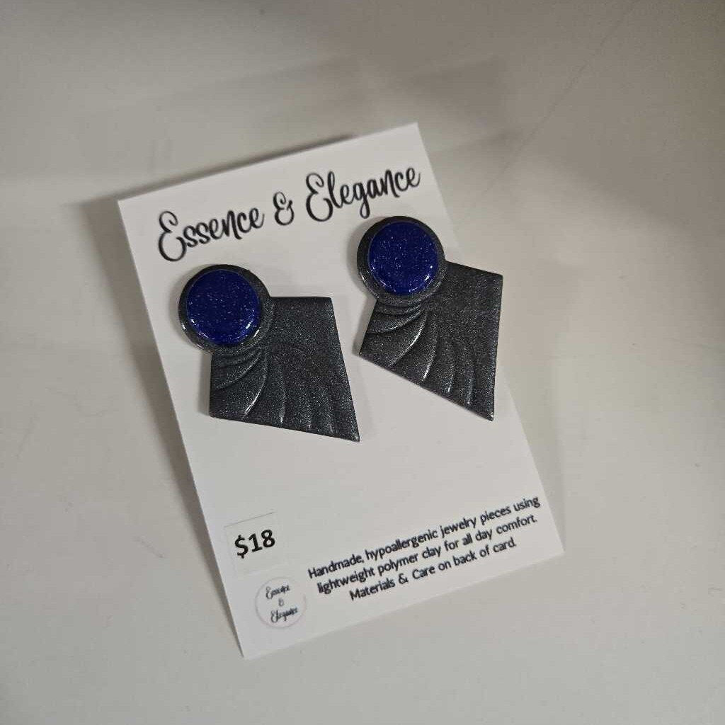 BRIDGERTON - SAPPHIRE SILVER AZTEC STUD