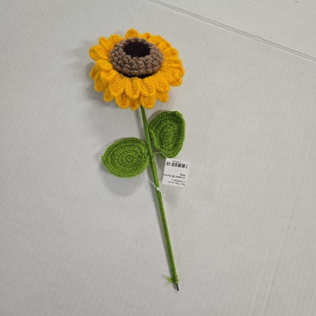 Crochet 3D Sunflower Stick
