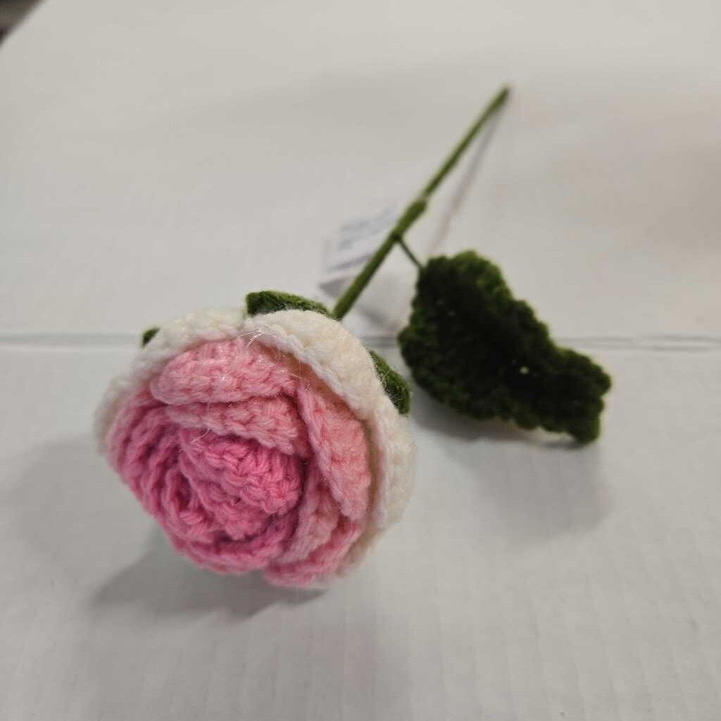 Crochet Pink Shade Rose